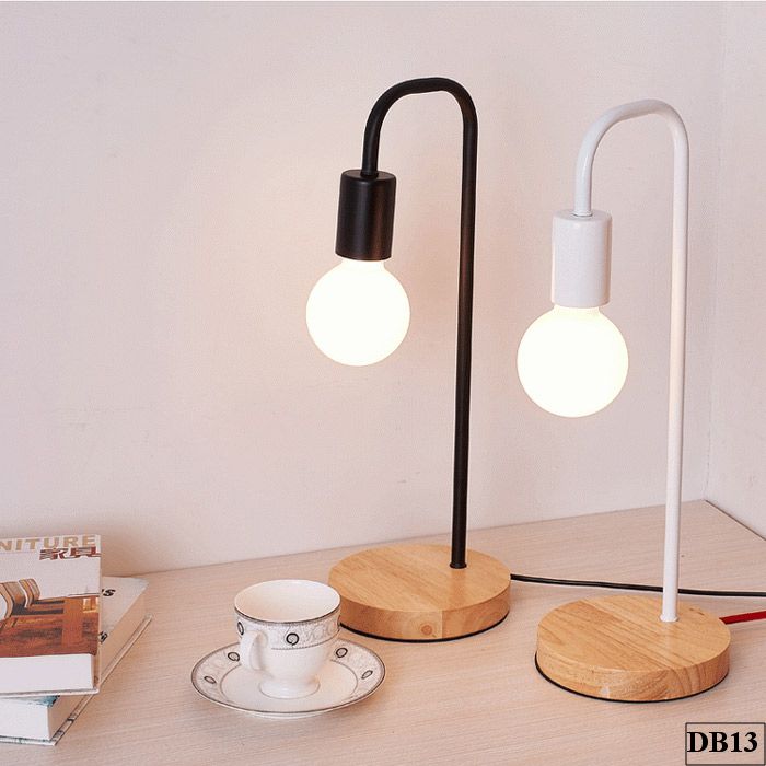 Đèn để bàn đơn giản Wanky - DB13