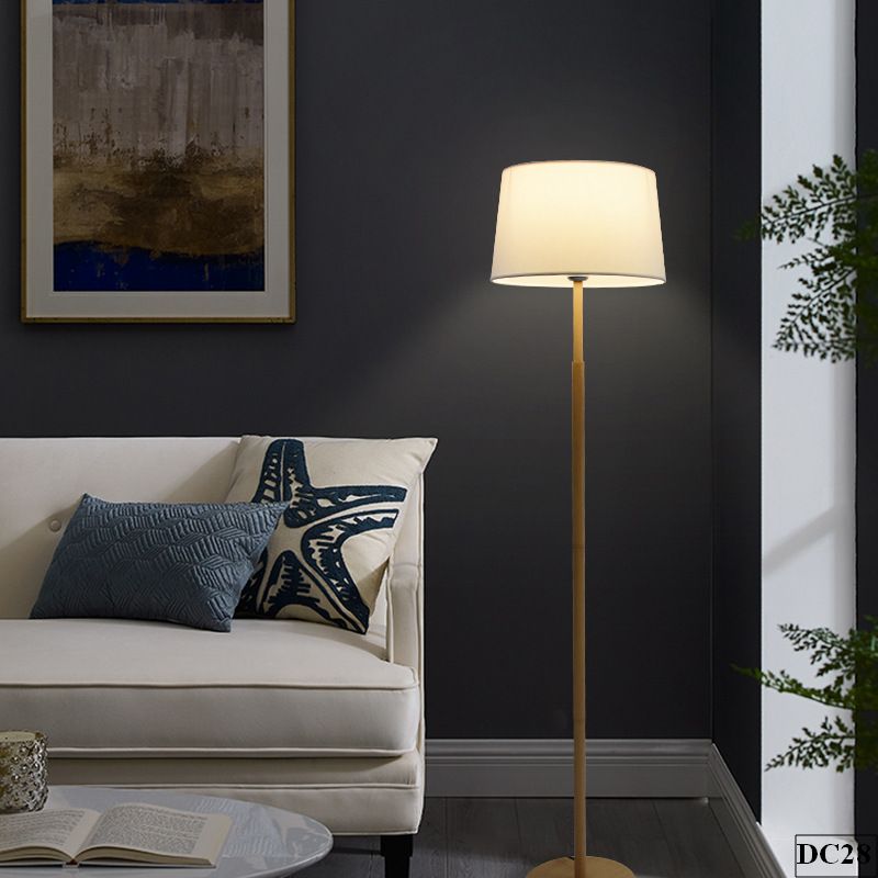 Đèn cây đứng bằng gỗ Woodz DC28 | Cao 152cm