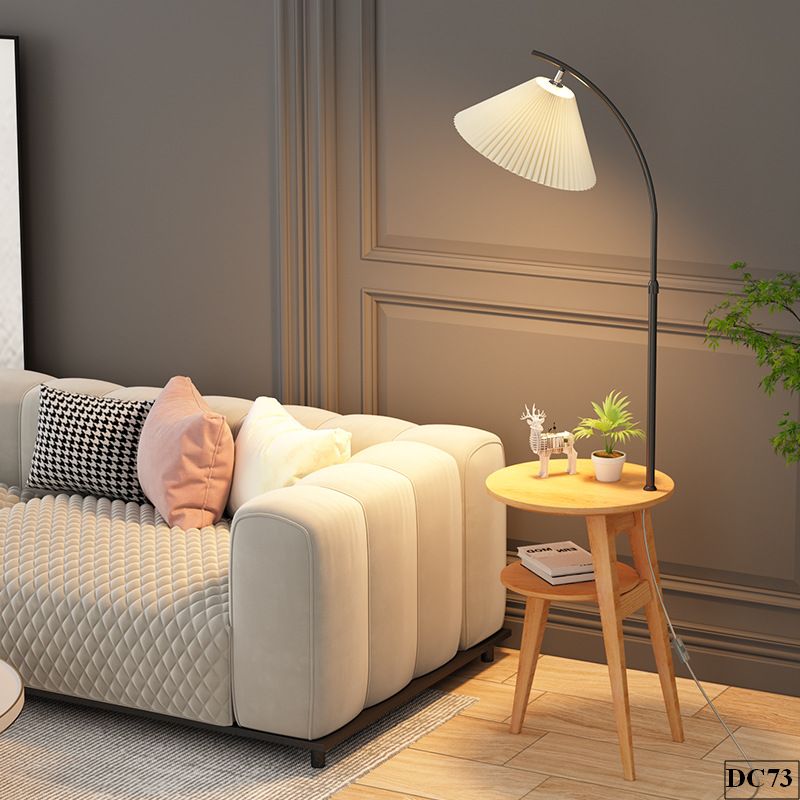 Alternative view of Đèn cây gỗ sofa phòng kháck có kệ đồ Hanby DC73 | Cao 150 - 160cm