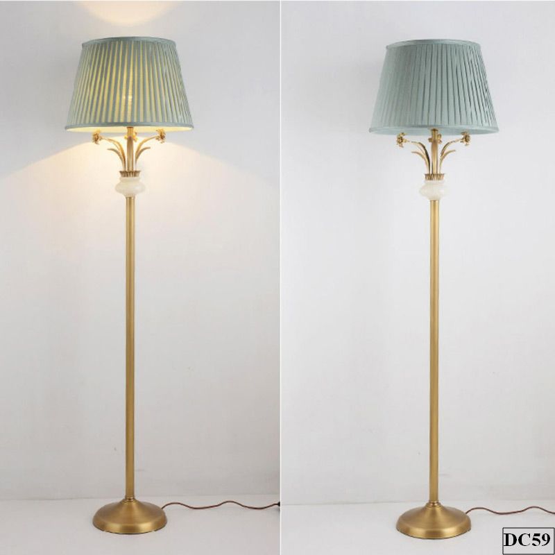 Đèn cây bằng đồng trang trí phòng khách Titanus DC59 4 Đèn cây bằng đồng trang trí phòng khách Titanus DC59 - Ảnh 4
